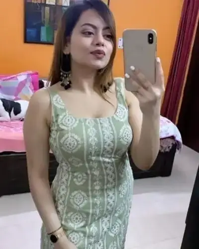 Call Girl in Manikchak